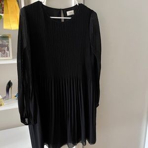 Black Aritzia Wilfred Daydreamer Dress Size M